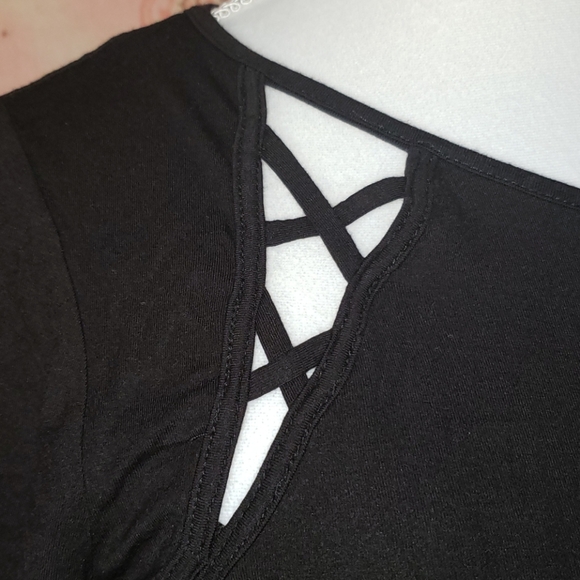 inc International Concepts Black Tee - Picture 3 of 7